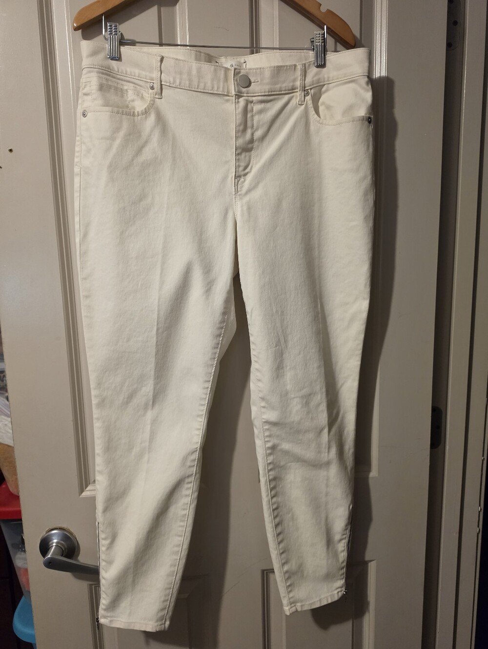 Lou & Grey Cream Skinny Jeans 32/14
